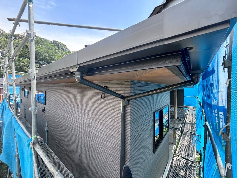 木脇モデルハウスNo.17　屋根板金工事