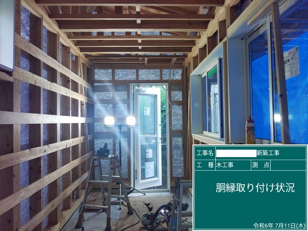 テイクアウト店舗　木工事