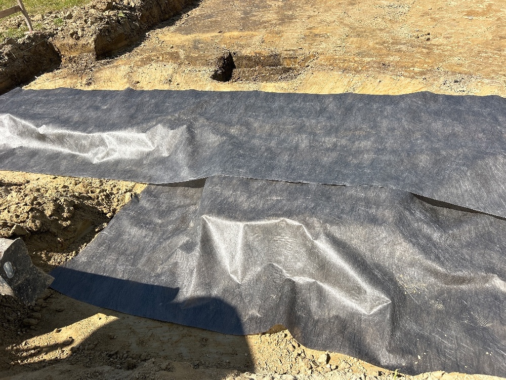 木脇モデルハウスNo.15　テクトンシート敷込・転圧