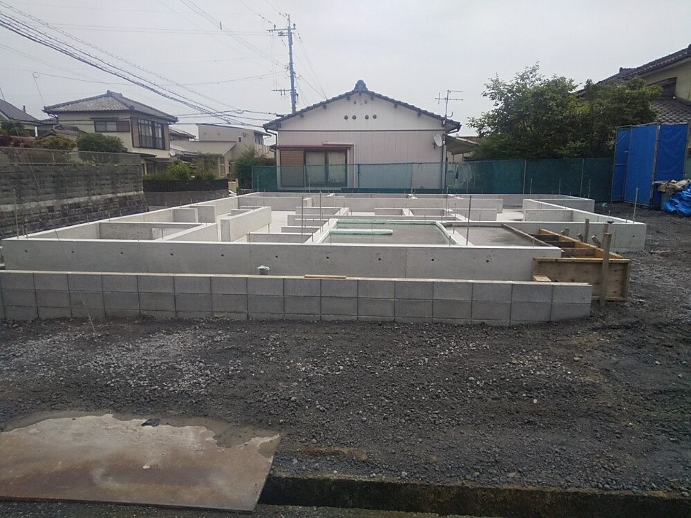 OY様邸　基礎完成