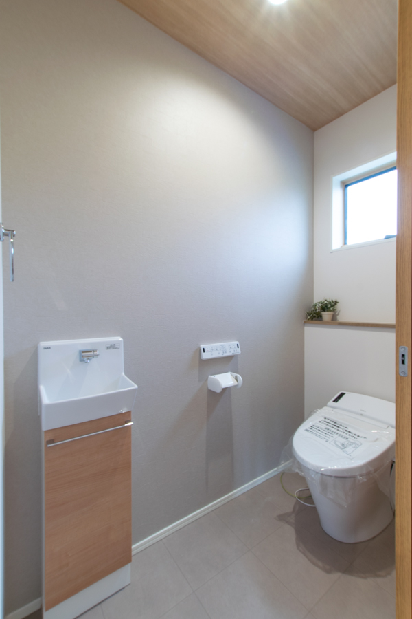 一階トイレ
